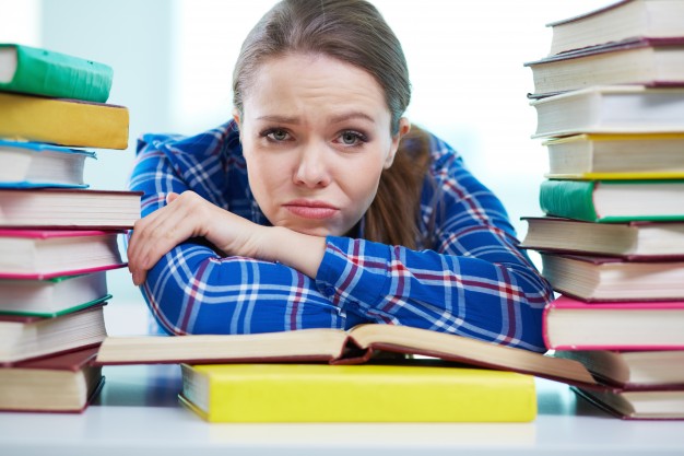 Tự học tiếng Anh giao tiếp tại nhà dễ sinh ra cảm giác chán nản | ELSA Speak