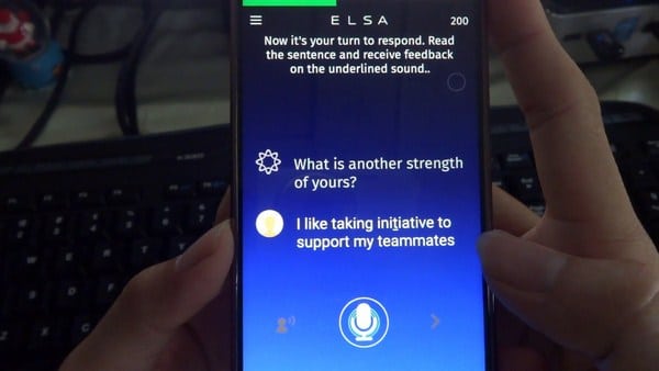 Luyện tập các đoạn hội thoại tiếng Anh giao tiếp hàng ngày với ELSA Speak