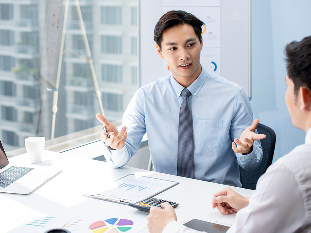 Giải pháp thúc đẩy quá trình phục hồi và phát triển ngành tài chính ngân hàng | ELSA Speak