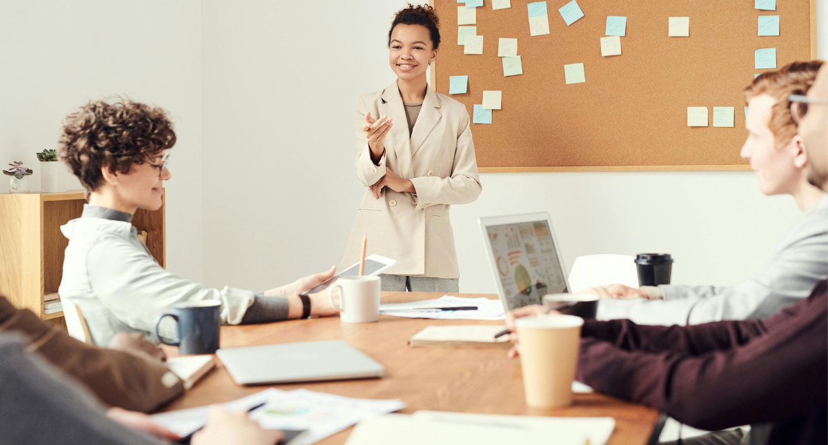 Phát triển nguồn nhân lực là gì? Chiến lược đào tạo nguồn nhân lực hiệu quả cho mọi doanh nghiệp