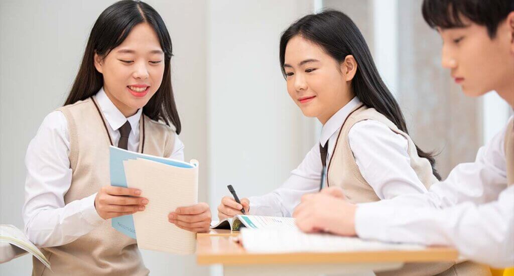 Bài tập câu bị động thì tương lai đơn