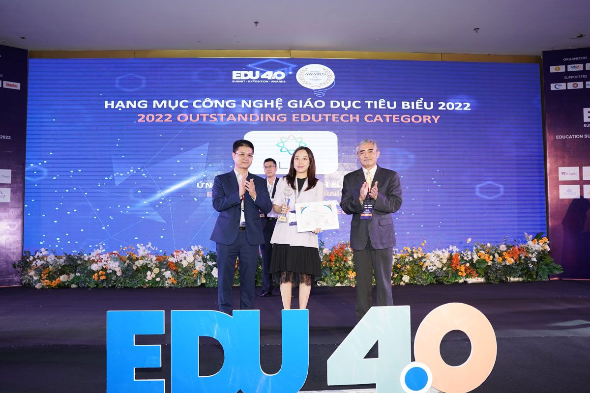 ELSA Speak xuất sắc đạt giải thưởng Công nghệ Giáo dục tiêu biểu năm 2022