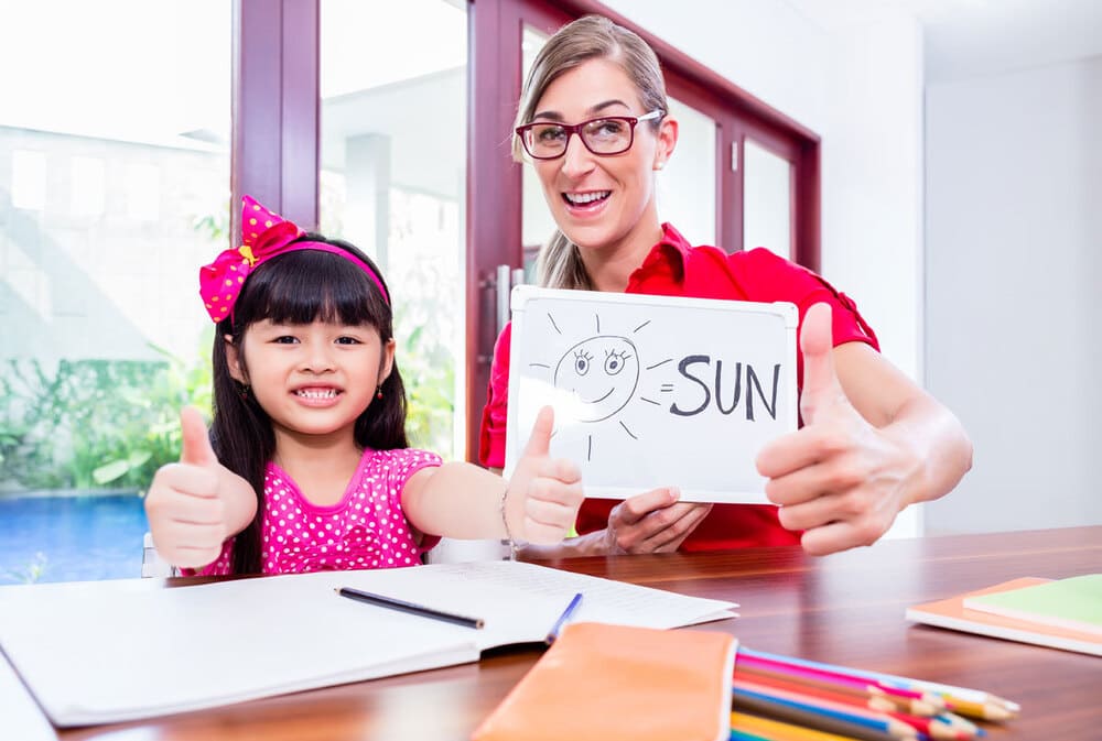 Phân biệt câu trần thuật (declarative sentences) và câu tường thuật (reported speech) Phân biệt câu trần thuật (declarative sentences) và câu tường thuật (reported speech)