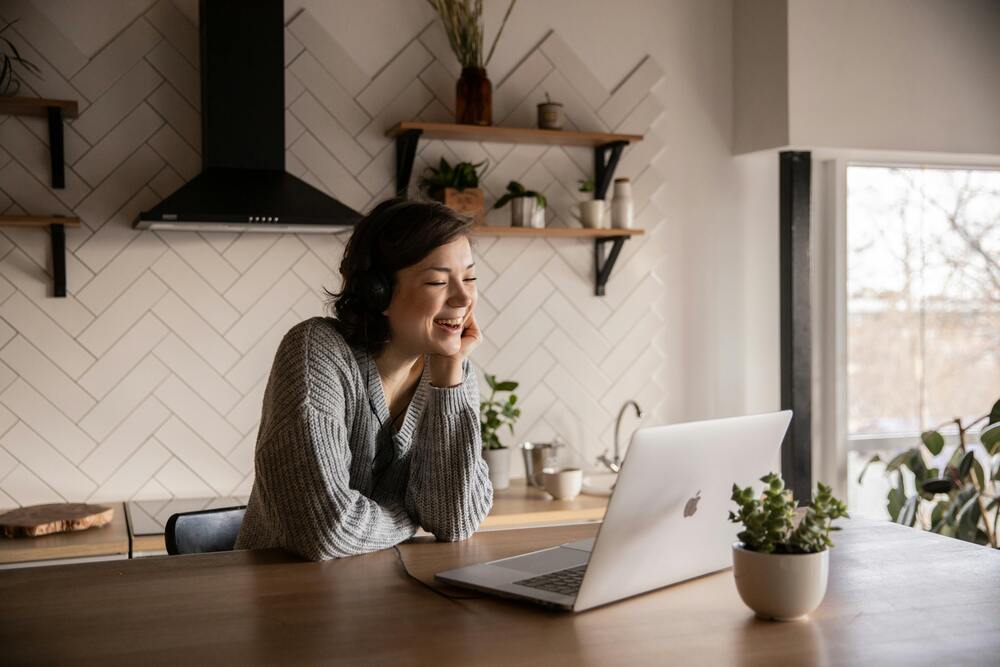 Tiếng Anh giao tiếp và IELTS khác nhau như thế nào