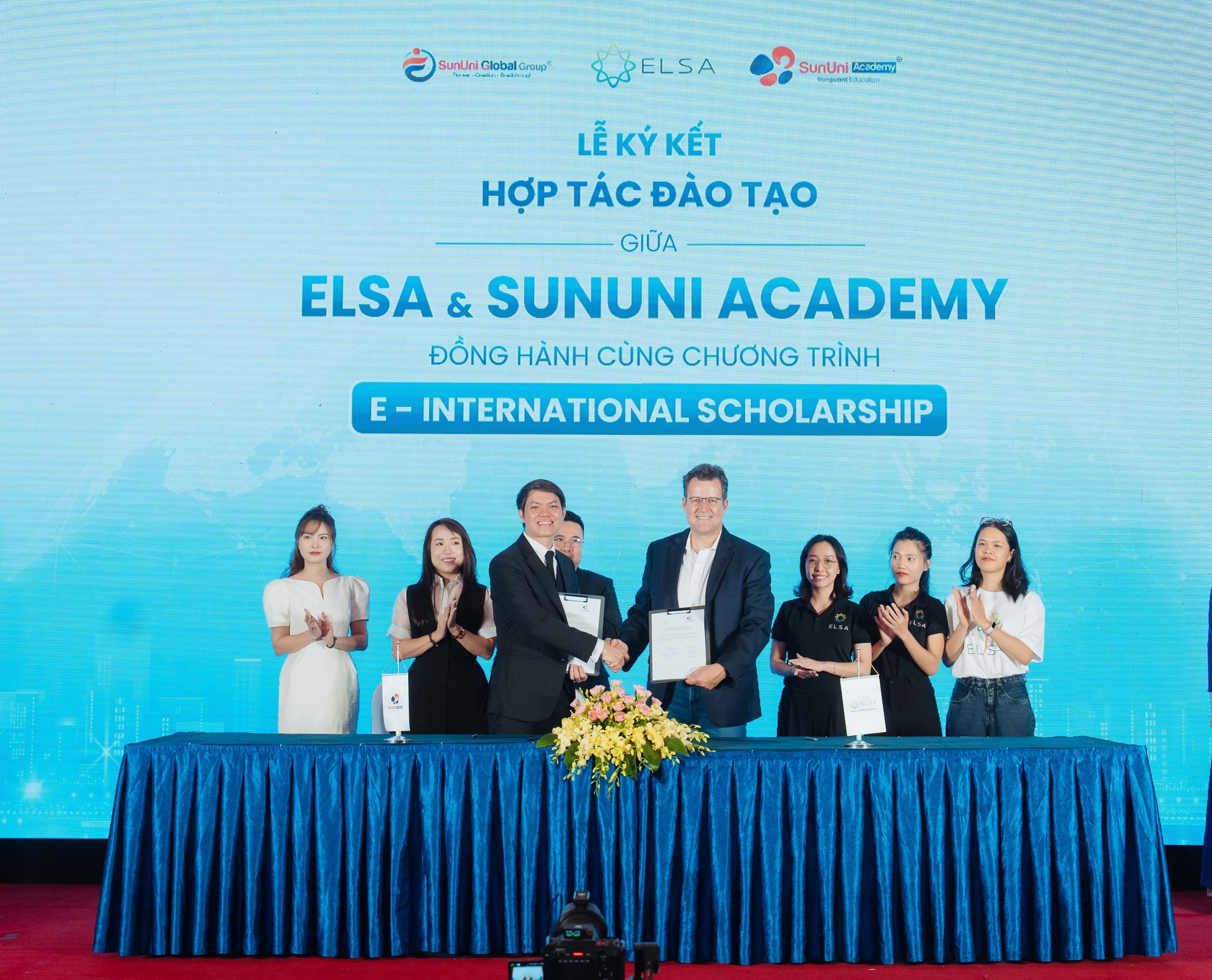 ELSA Corp là nhà tài trợ chính kiêm đơn vị hỗ trợ học thuật của Học bổng E-International