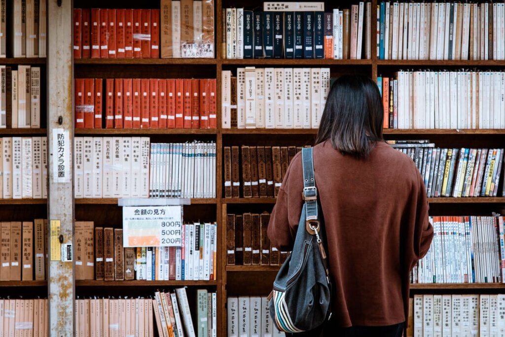 Công thức và cách dùng thì quá khứ đơn