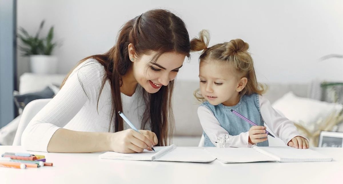 Tổng hợp 100+ bài tập trọng âm hay nhất từ cơ bản đến nâng cao [Có đáp án]