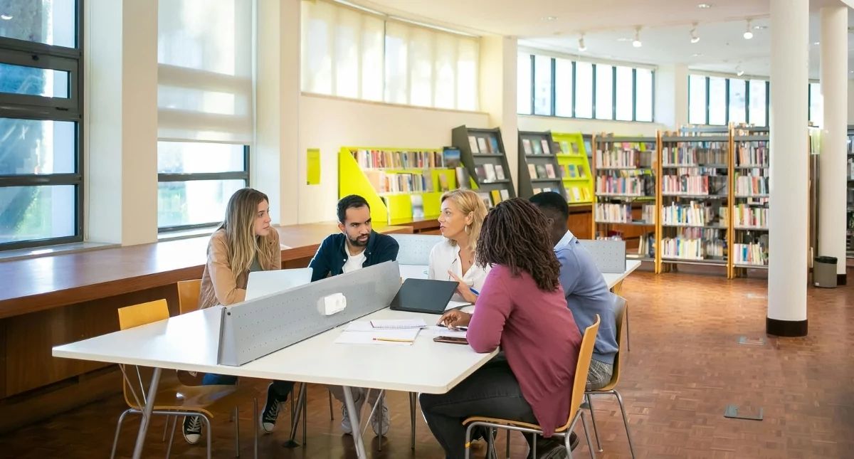 Cách chia động từ trong tiếng Anh: Theo thì & theo dạng