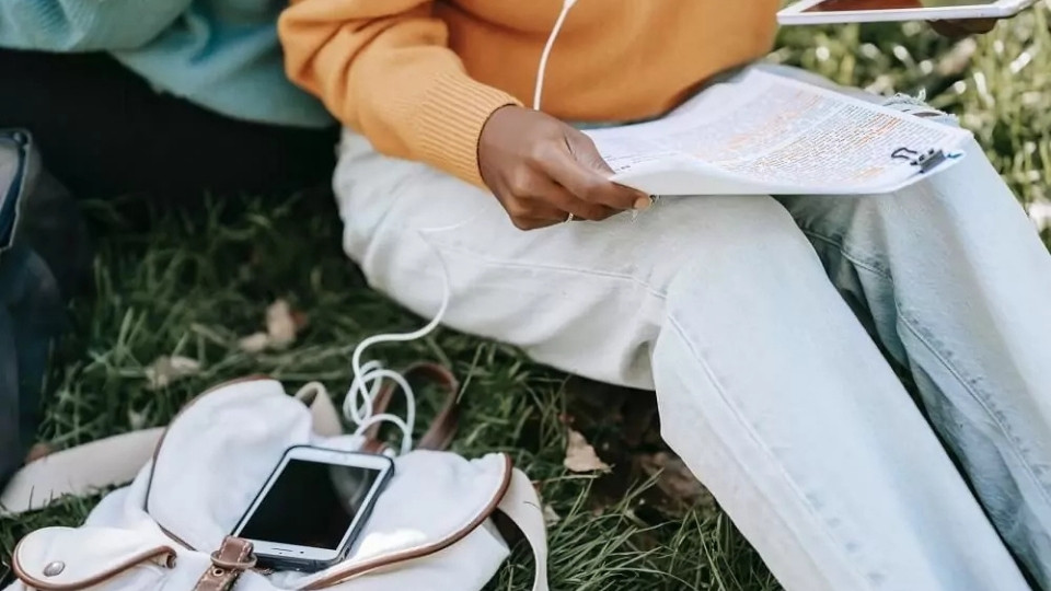 ứng dụng học giao tiếp tiếng Anh theo chủ đề | ELSA Speak