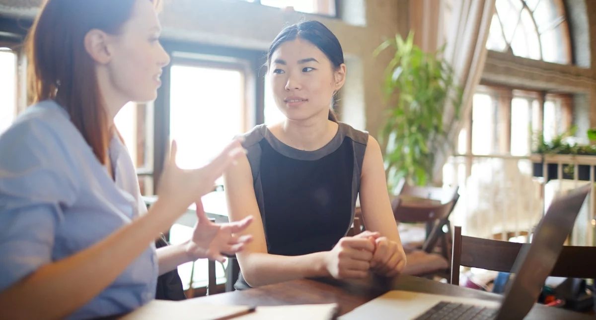 Top 5 bài luyện đọc tiếng Anh cơ bản, dễ học nhất 2025